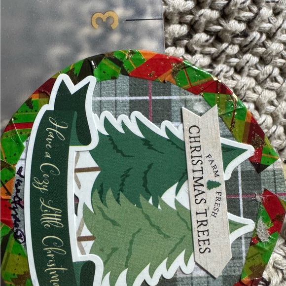 A set of (4) new 2.75x2.75” handmade unique wooden Xmas Tree Ornaments $32 - Picture 16 of 16